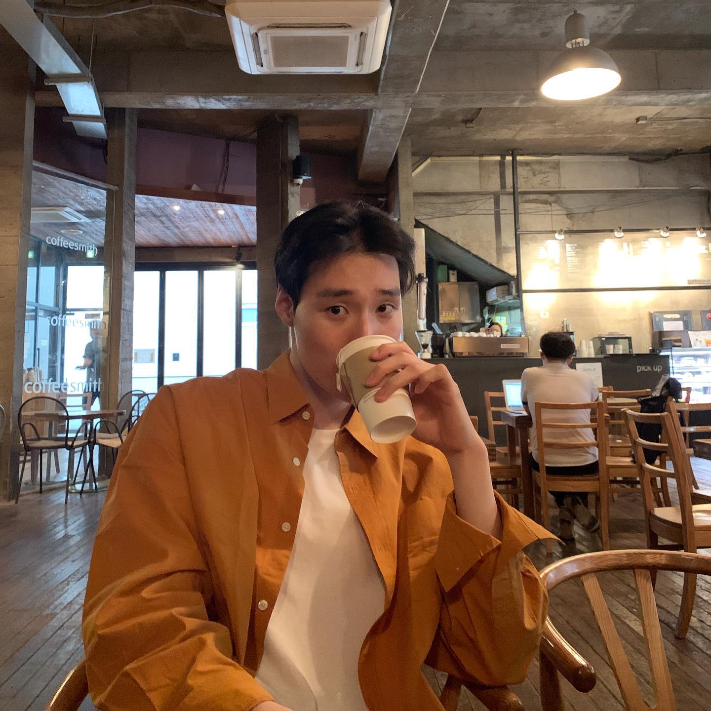 Instagram post by hongsoohyuk