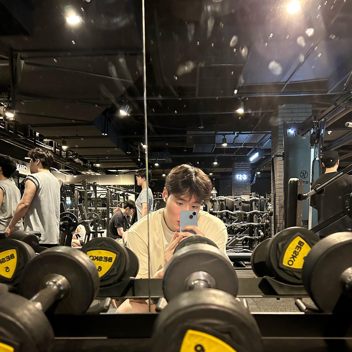 사람 많네